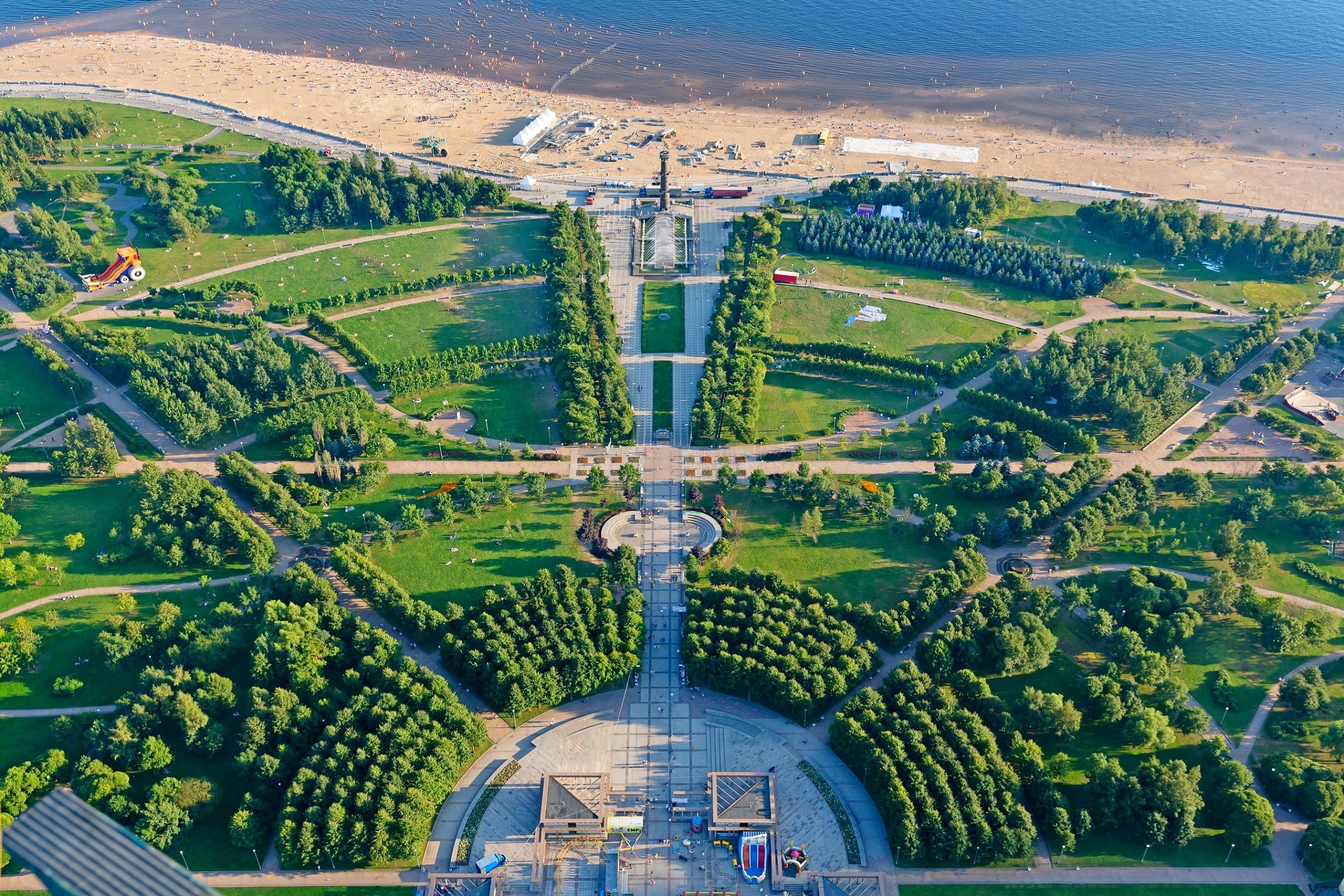 парк 300 летия петербурга