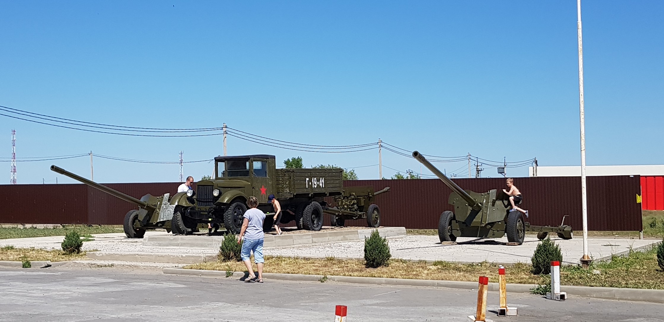 саратов музей военной техники под открытым небом