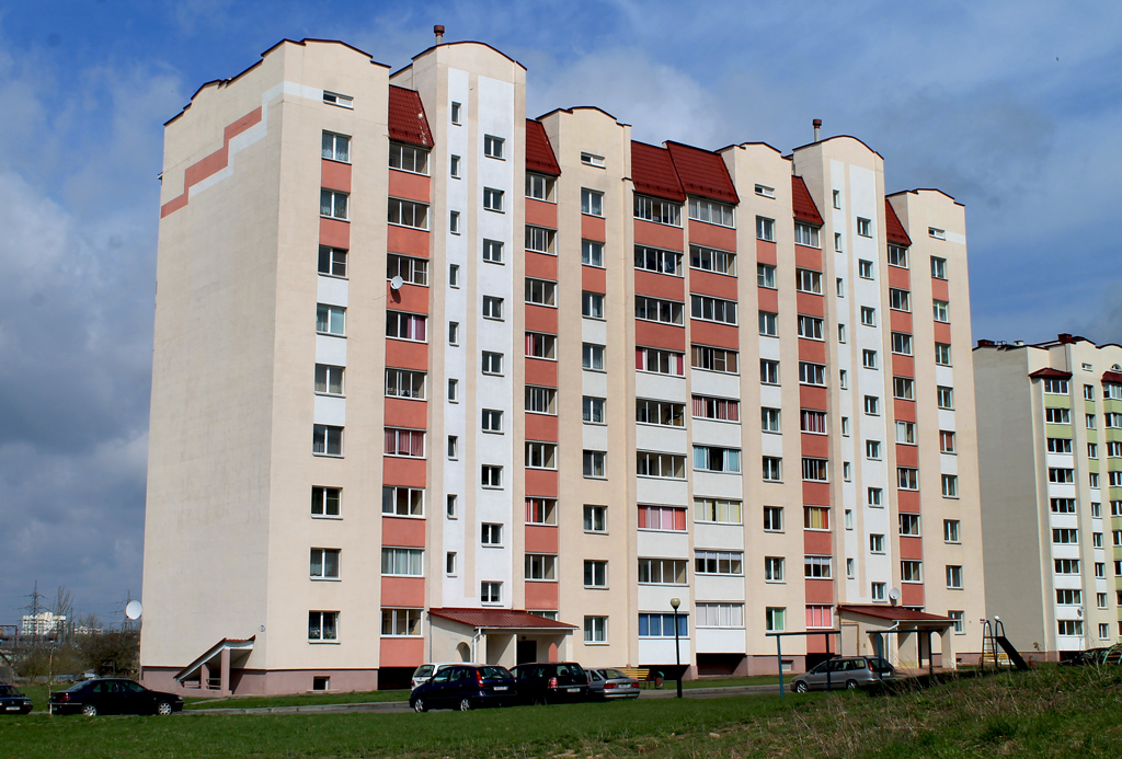 Молодечно с улицами и домами. Молодечно ул Криничная. Молодечно ул Молодежная д 24. Г Молодечно дом 2. Борисполь ул Криничная дом 1.