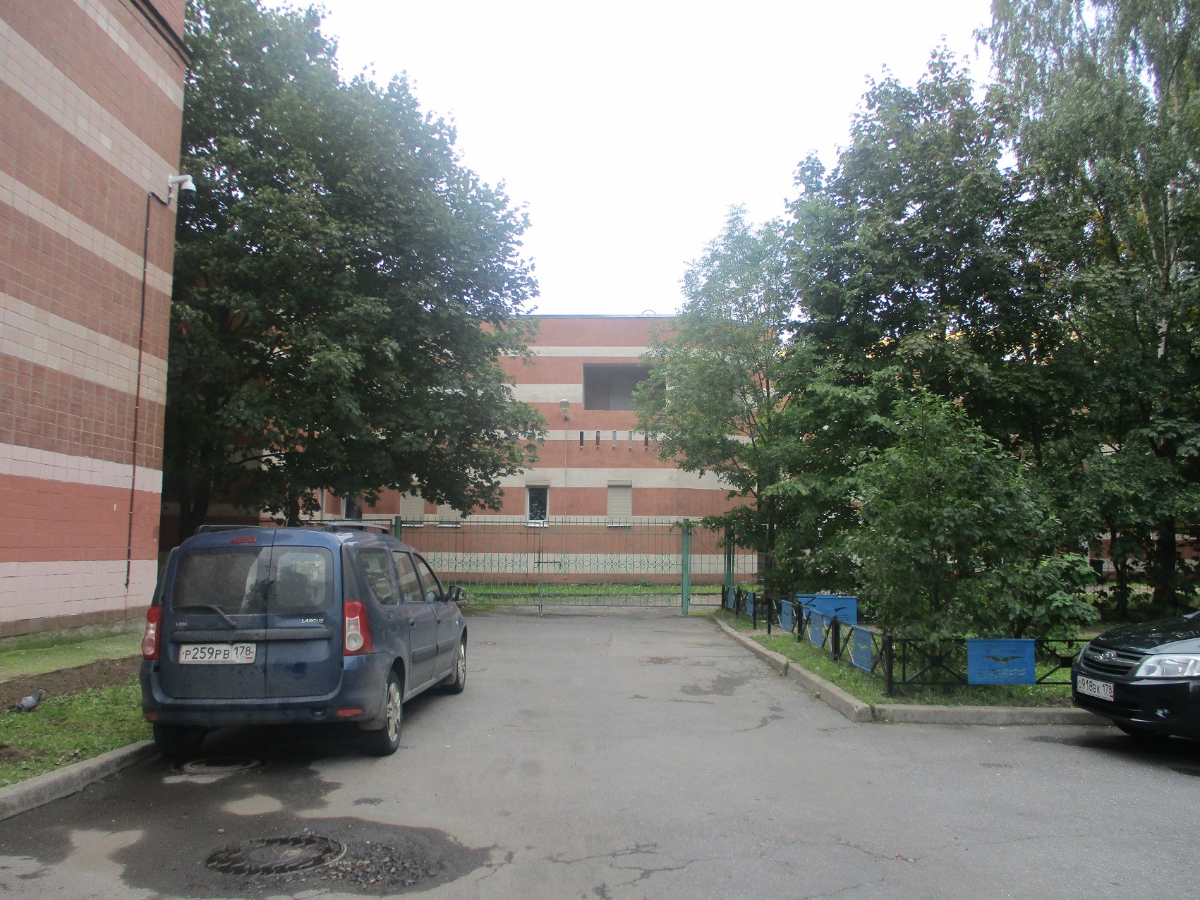 Центр содействия семейному воспитанию 13. Центр содействия семейному воспитанию 13. Центр содействия семейному воспитанию 13. Наставники для сирот москва. Детский дом на пионерской спб.