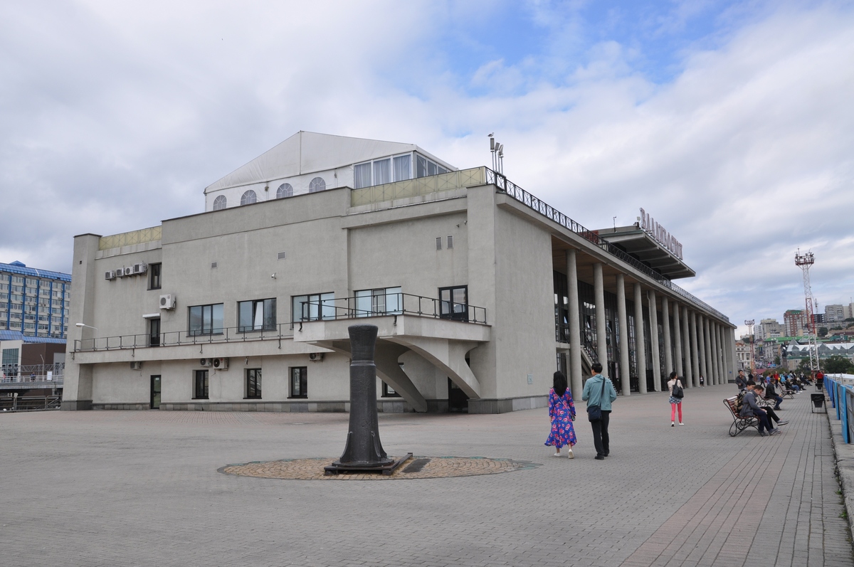 Морской вокзал владивосток фото