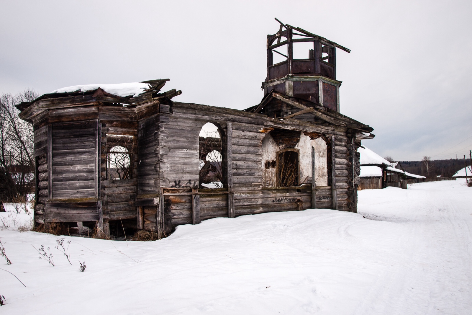 Заозерье пермь. Заозерье деревня Заозерье. Заозерье Чусовой деревня. Карелия Пудожский район Заозерье.