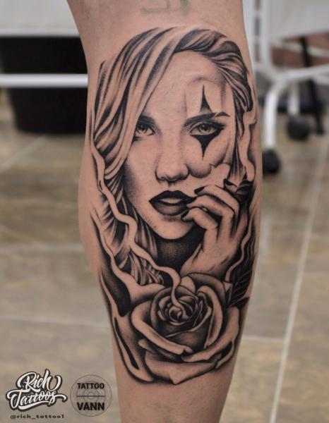 Тата казань. Rich Tattoo Казань. Тату Казанская. Салон тату на казанским. Катя Рич тату.