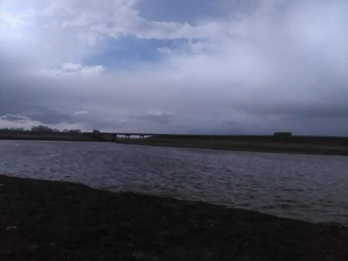 Погода в александровке братского. Село Александровка Братский район. Село Александровка Братский район Иркутская область. Братск Александровка. Александровка Братский район река.