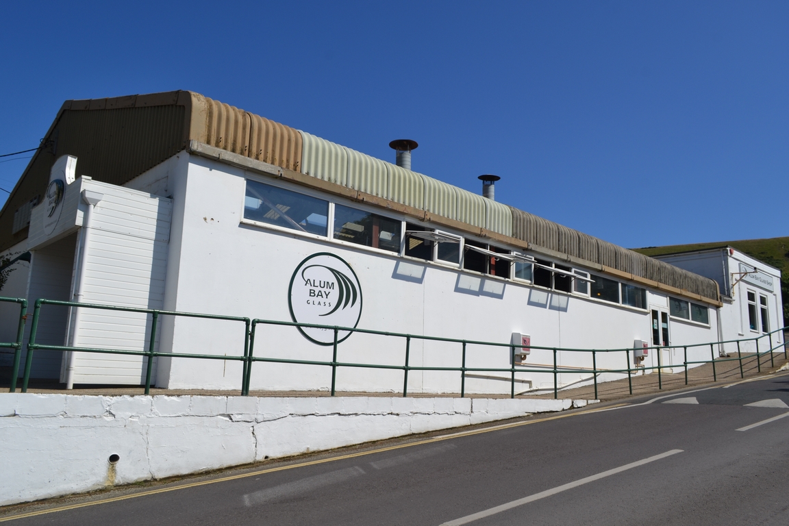 Alum Bay Glass Shop - Totland Parish