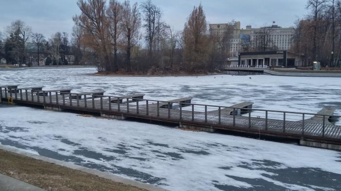 Пирс москва. Пирсы Москва адреса.