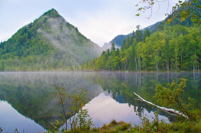 Шапка мономаха гора на байкале