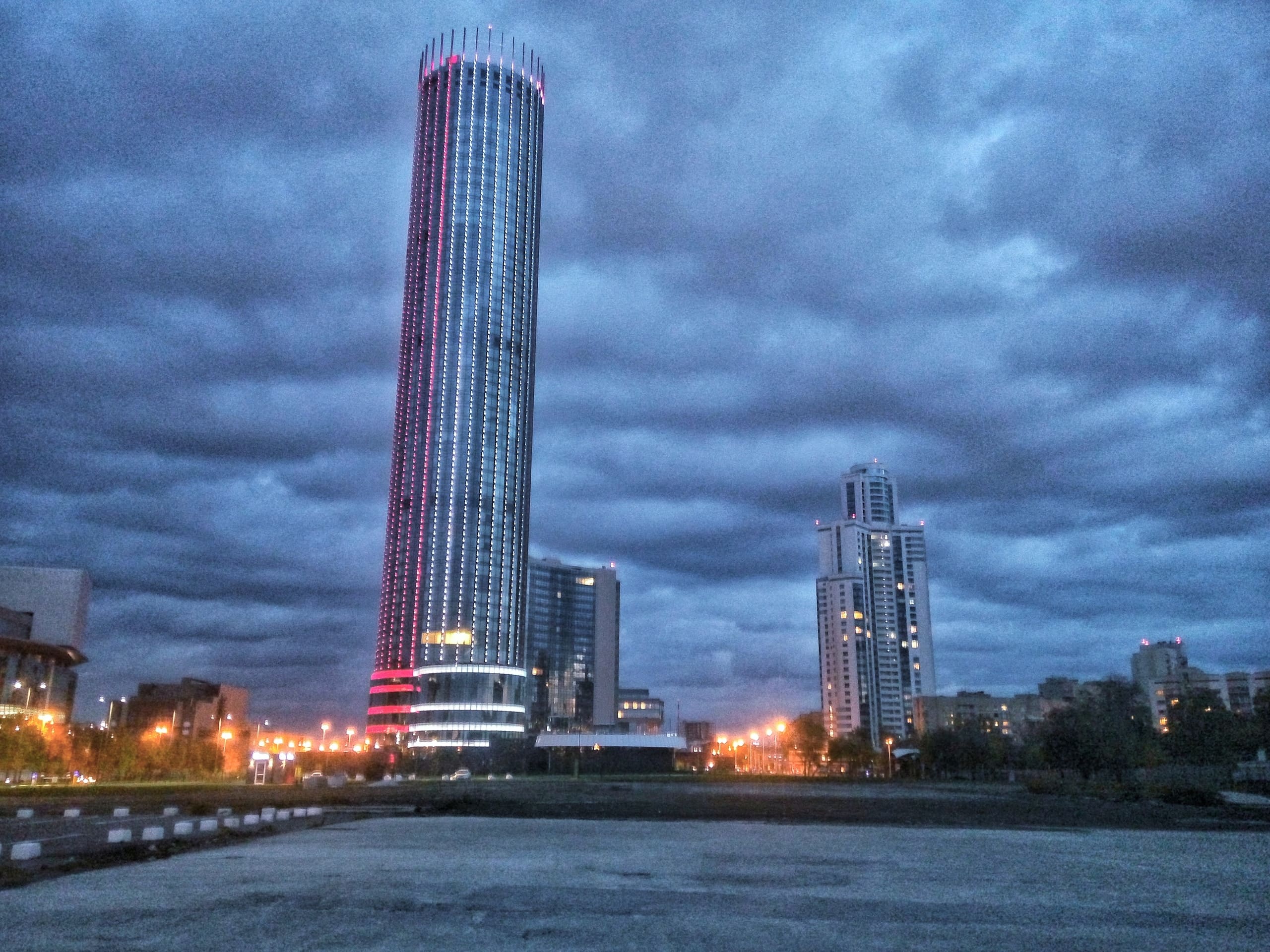 Высотка Исеть в Екатеринбурге