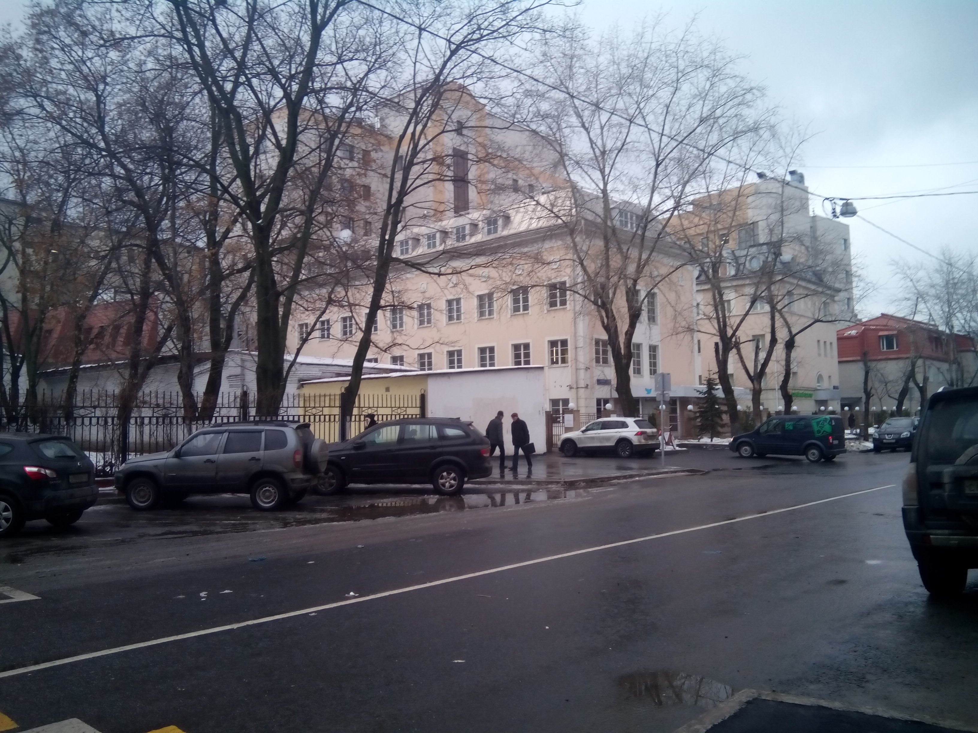 Нова клиник москва. School. Ул усачева 33 стр 4. Нова клиник улица усачева. Семейный доктор на усачева 33.