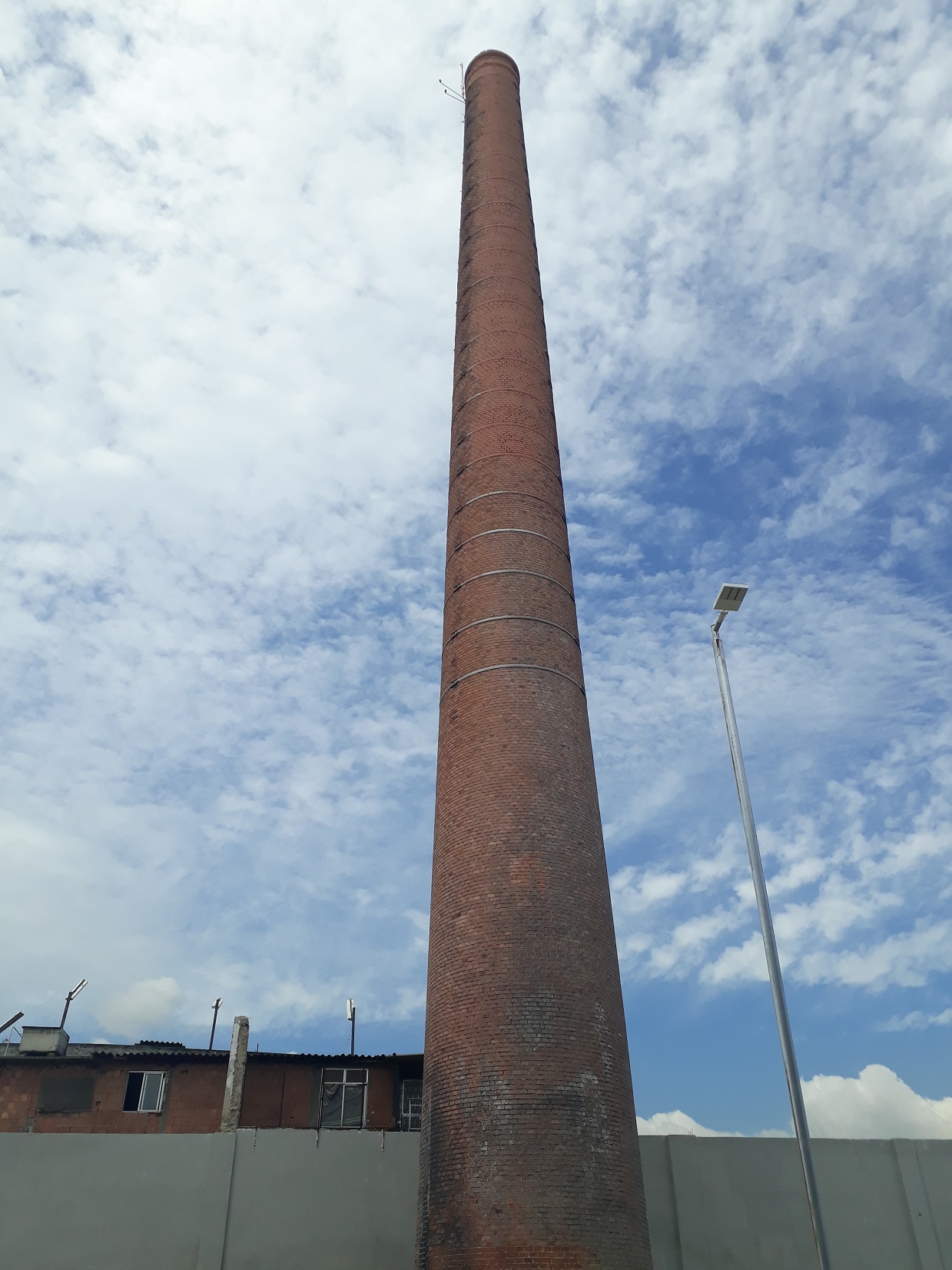 Chaminé da Antiga Fábrica UFE - Rio de Janeiro