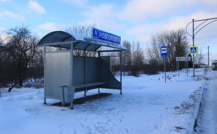 Новгородка псковская область. Автобусные остановки Великий Новгород. Поселок Новгородка. Автобусные остановки Псков.