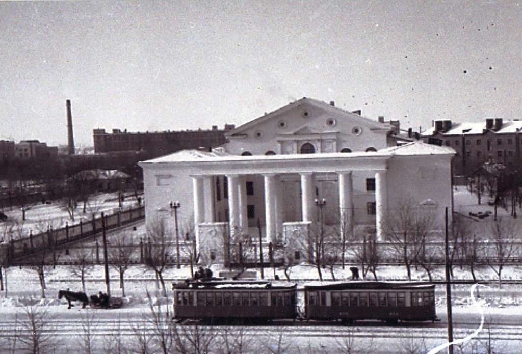 The house of culture of the plant them. Comintern - Voronezh
