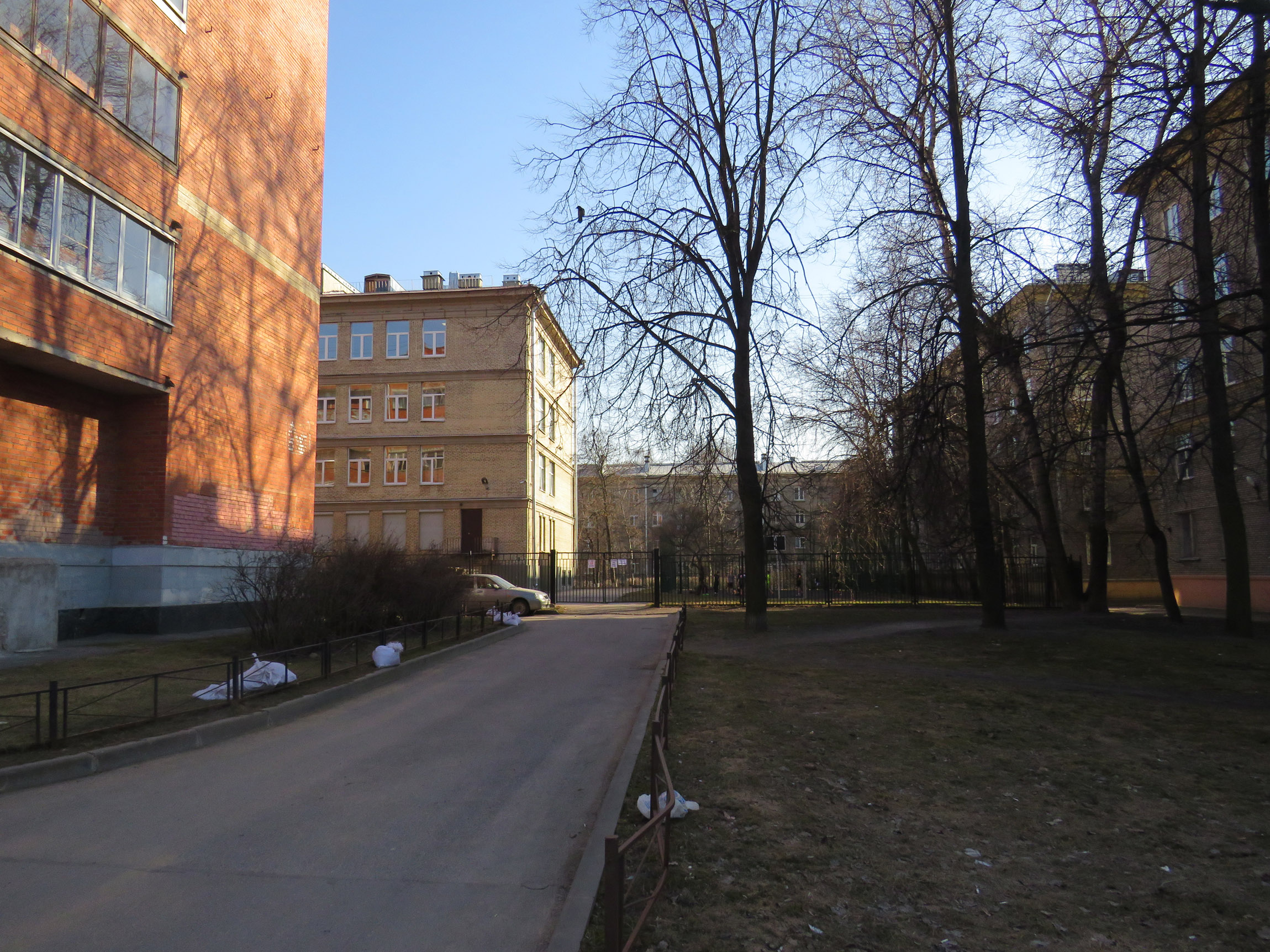 гимназия 49 тюмень. город люберцы гимназия 41. гимназия 83 города тюмени. 57 школа набережные челны. 5 гимназия в королеве год 2022.