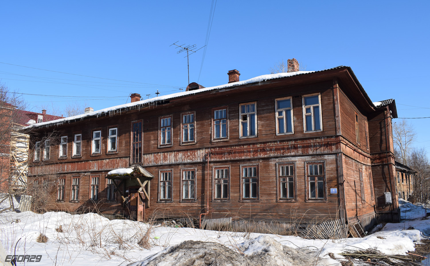 Дома архангельска фото. Улица Урицкого Архангельск. Архангельск улица Урицкого дом 2. Улица Урицкого 6. Старая улица Урицкого Архангельск.