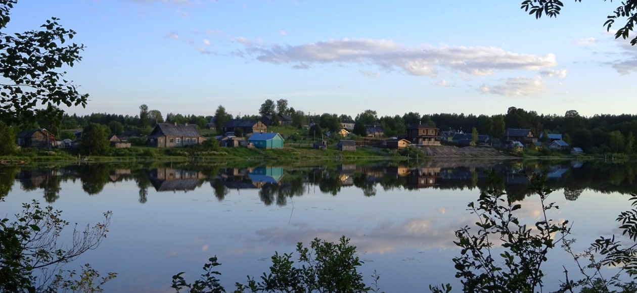 Село 33. Тенгусельга Олонецкого района. Деревня Тенгусельга Карелия. Голубое озеро Олонецкий район. Тенгусельга фото.