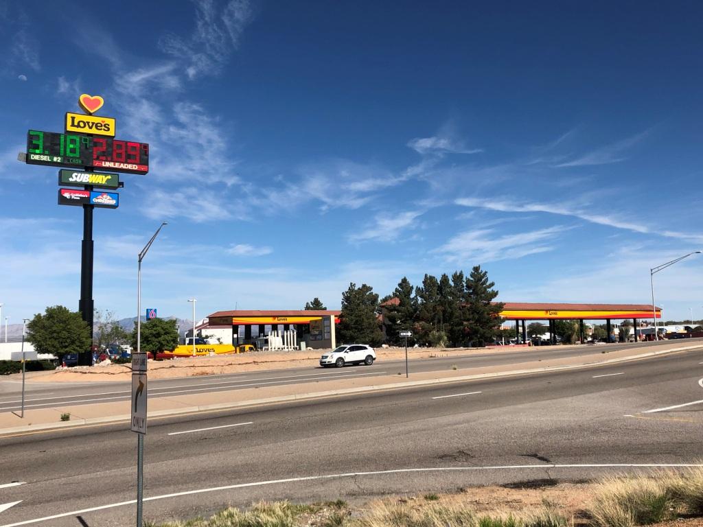 love's travel stop phoenix