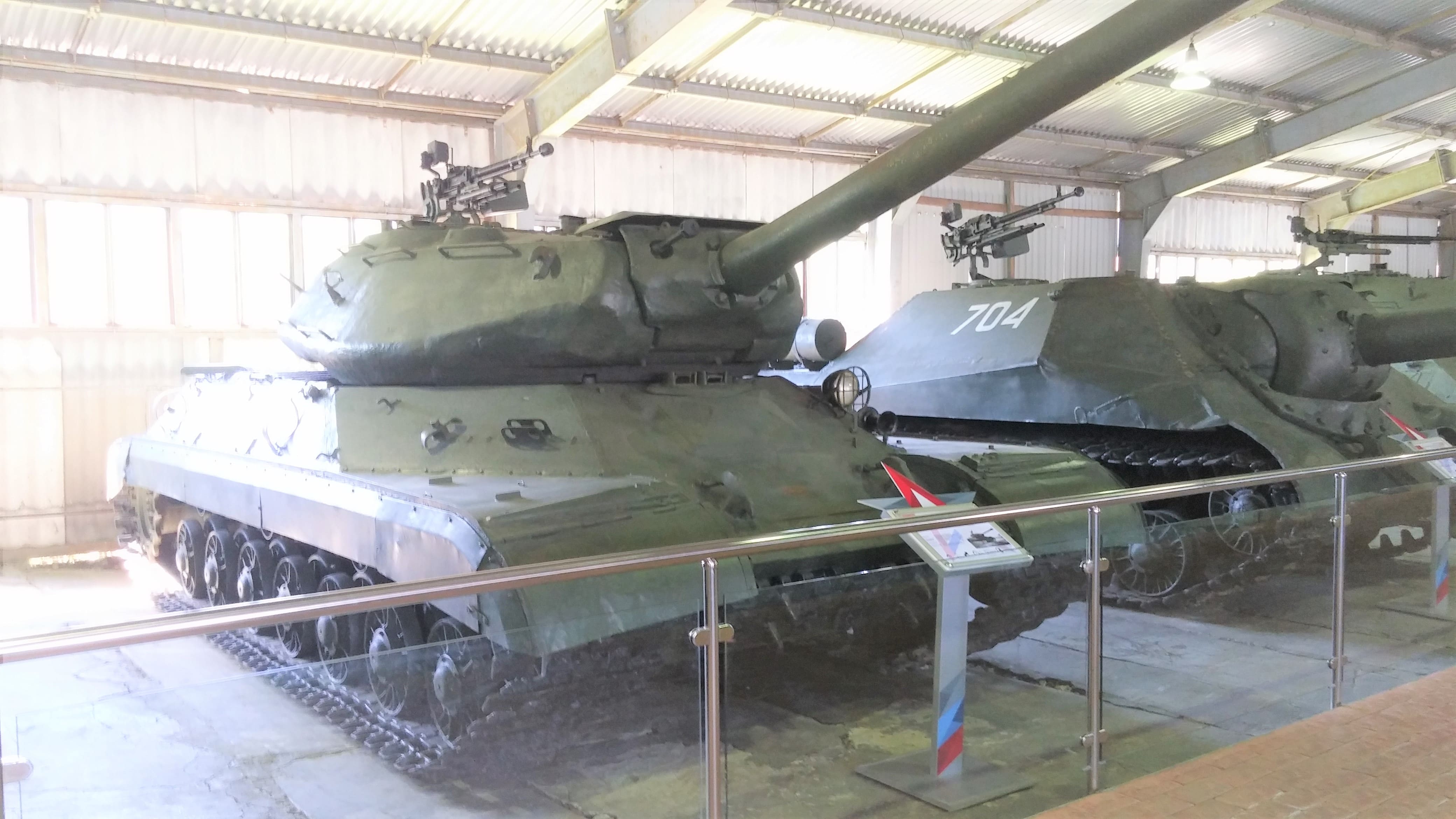 Ис музей. Кубинка танковый музей ИС 7. ИС 4 Кубинка. ИС 8 Кубинка. Советский тяжёлый танк ИС-7 Кубинка.