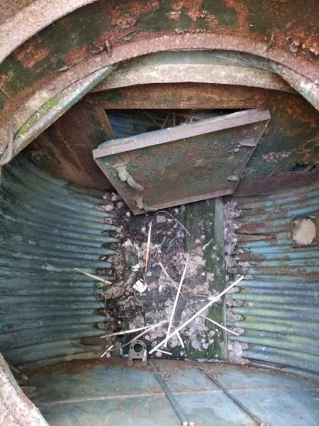 люк в бомбоубежище. станция лебедь лост. люк бункера. люк из бункера вднх. люк бункера.