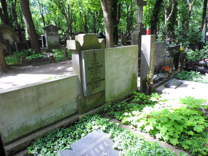 The grave of Adam Kreczmar - Warsaw