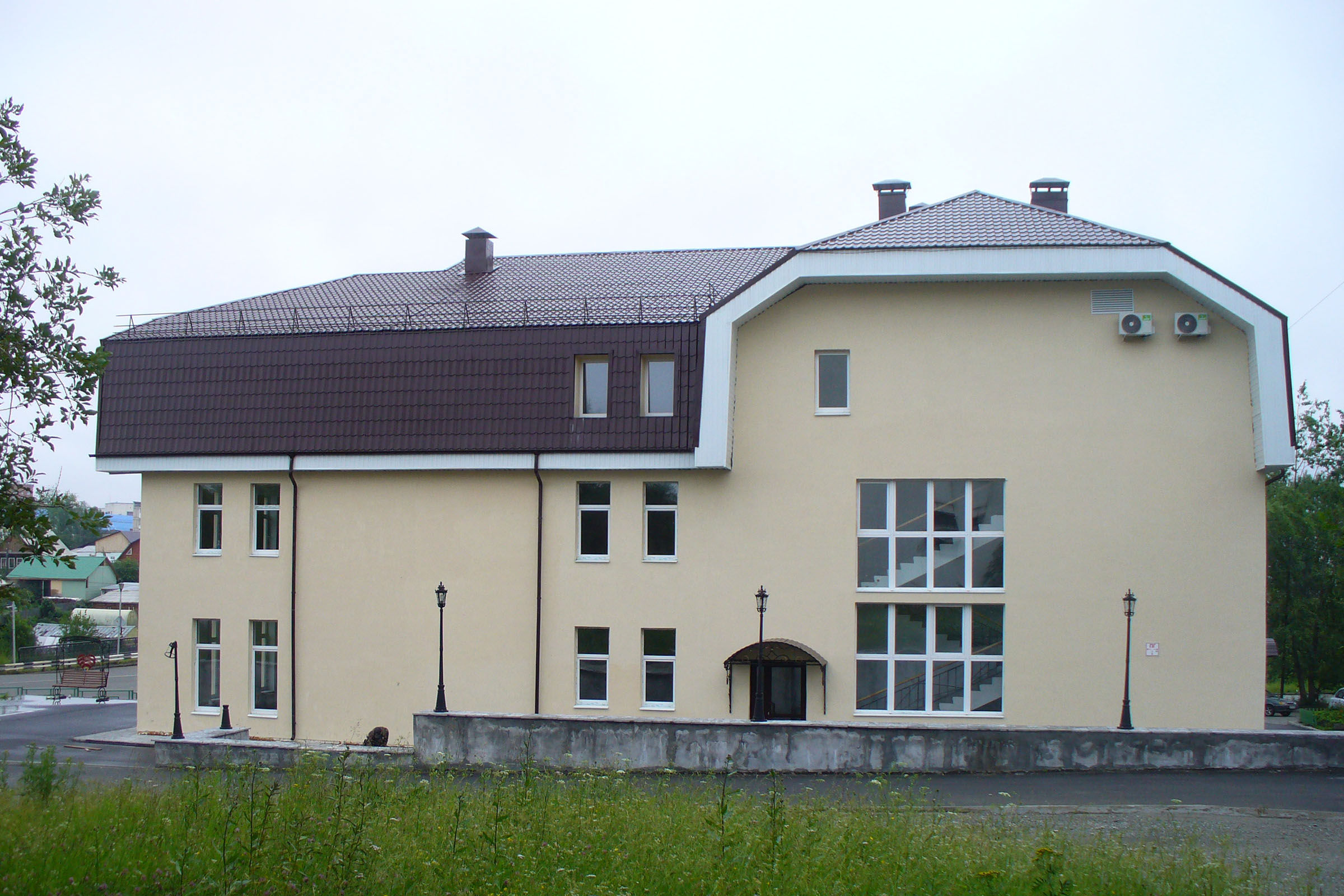 дом в г североуральске. улица октябрьская город североуральск. дома в североуральске. ленина 30. североуральск дома на южном.