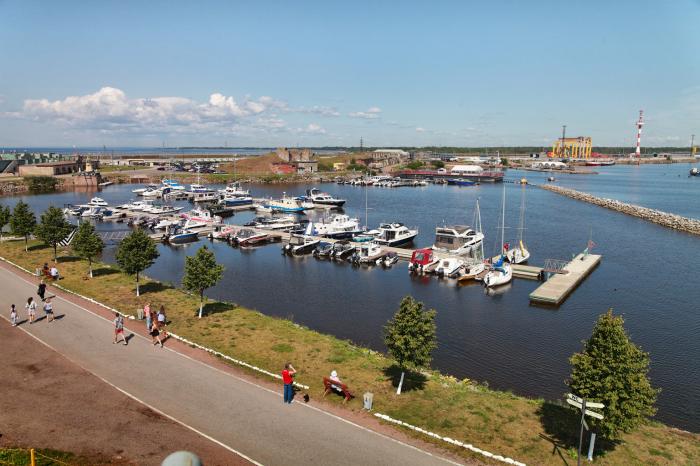 Пристань санкт петербург фото. Пристань Санкт-Петербург. Причалы Санкт-Петербурга. Пристань в Питере. Причалы СПБ.