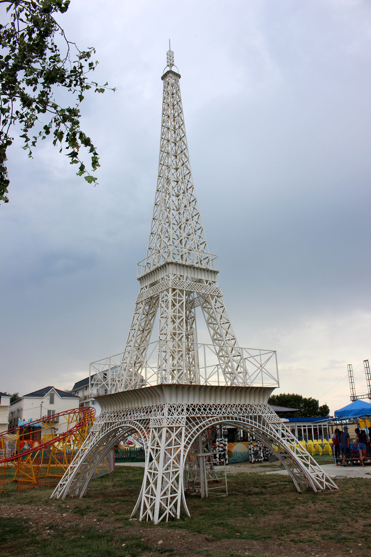 париж челябинская область эйфелева башня