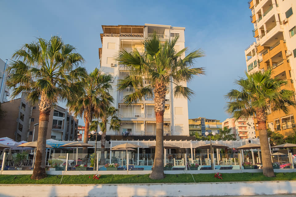 Alibi Resort
