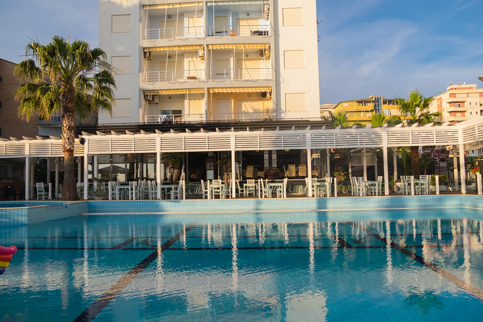 Alibi Resort