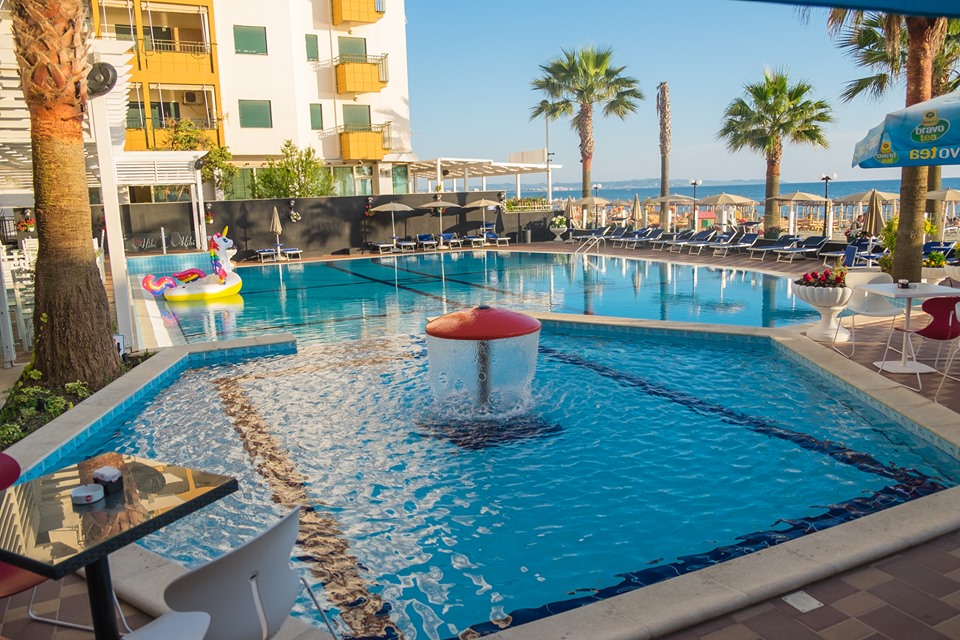Alibi Resort
