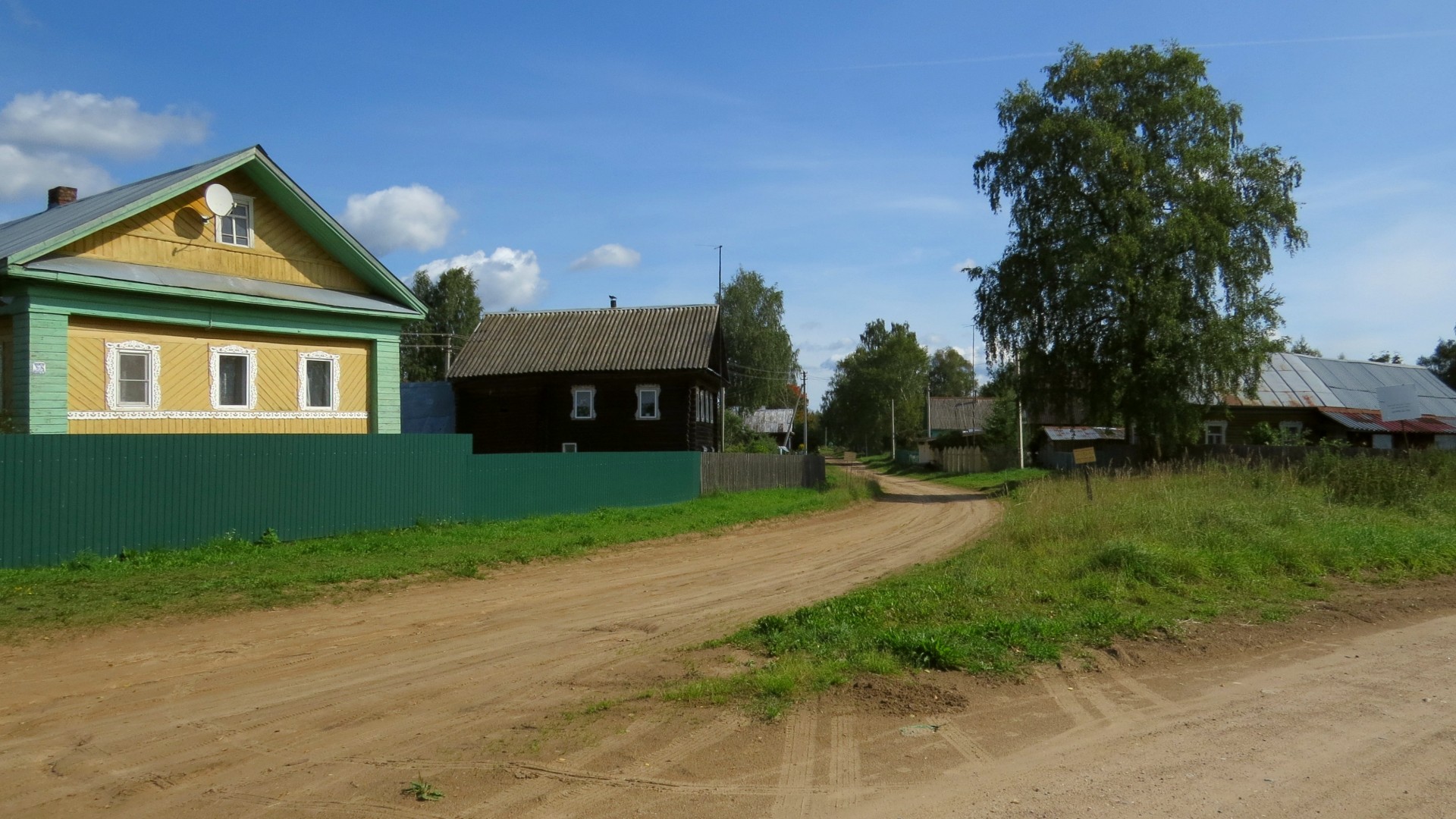 Сельские поселения череповецкого. Деревня Дмитриево Череповецкий район. Д. Дмитриево Череповецкого района. Уломское сельское поселение Череповецкого района. Деревня Дмитриево Меленковский район.