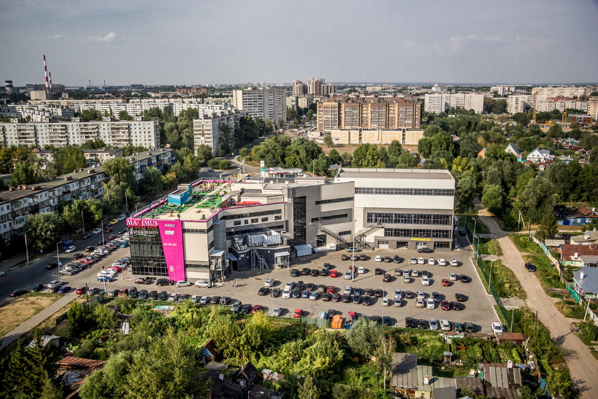 Московский торгово. ТЦ Московский Казань Баруди 8. Казань, ул. Галимджана Баруди, д. 8. Улица Галимджана Баруди Казань. Улица Галимджана Баруди, 8.