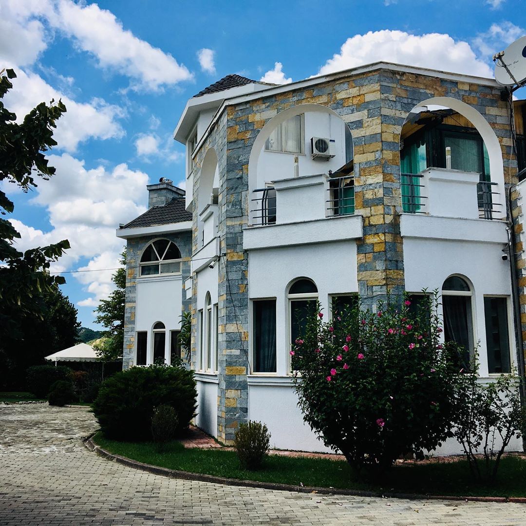 Restorant Farm 88 (Shqip)
