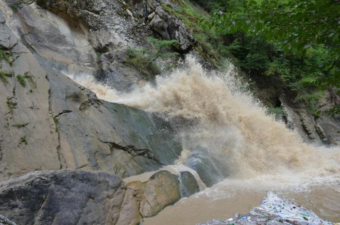 Ханагский водопад