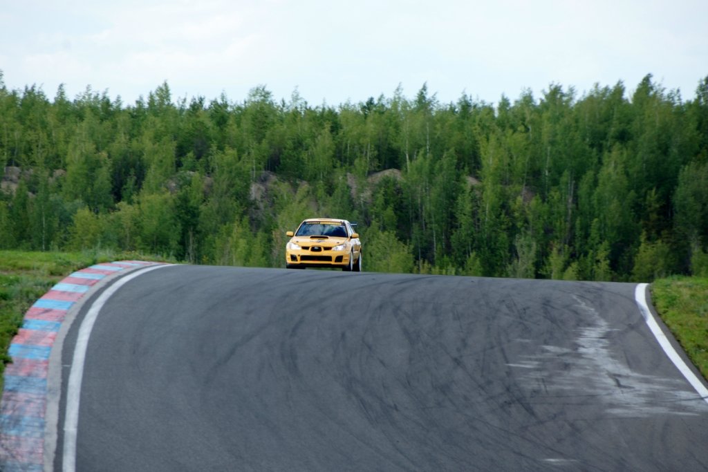 Racing circuit 
