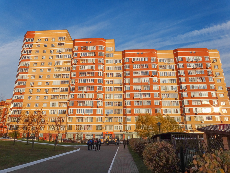 Улицы микрорайона московский. Мкр Родники Москва. Микрорайон Родники Московская область. Мкрн Родники Щербинка. Щербинка микрорайон Родники дом 3.