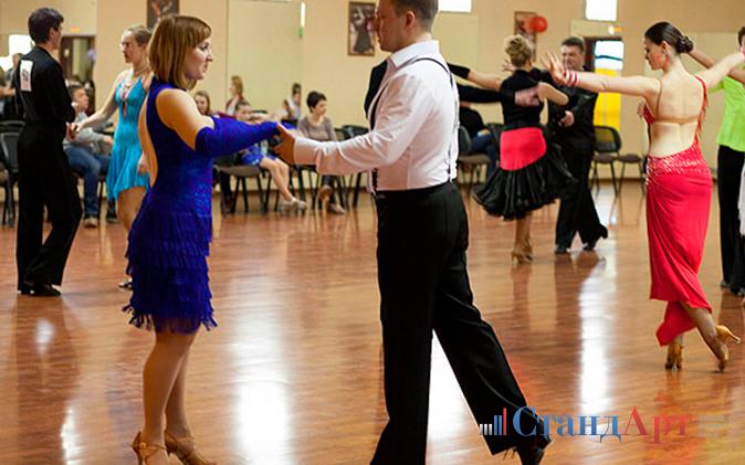 ульянов максим сергеевич бальные танцы. махутина маргарита бальные танцы. спортивные бальные танцы. школа бальных танцев для начинающих взрослых. бальные танцы занятия.