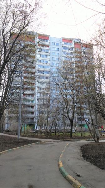 Московский 25 корп 3. Ташкентская улица, д. 25, корп. 2, ст. 1. Культуры 25 корп 3. Ташкентская улица ,дом с красными балконами.