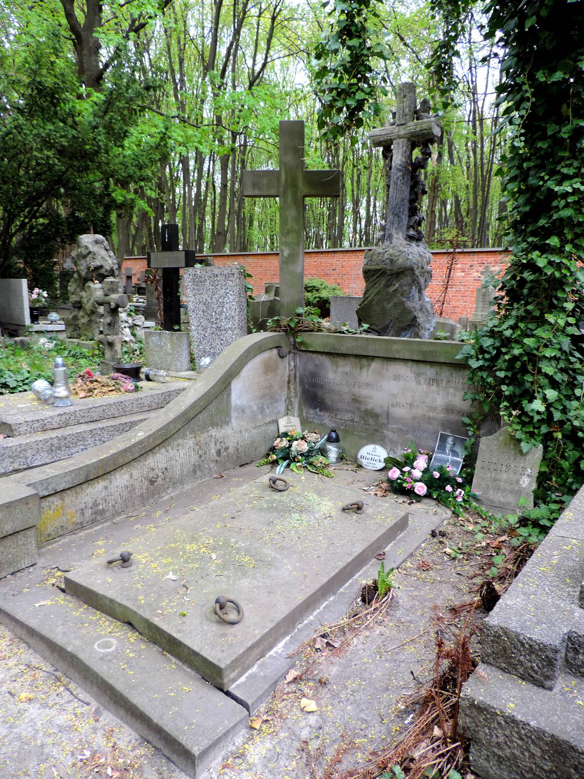 The grave of Wowo Bielicki - Warsaw