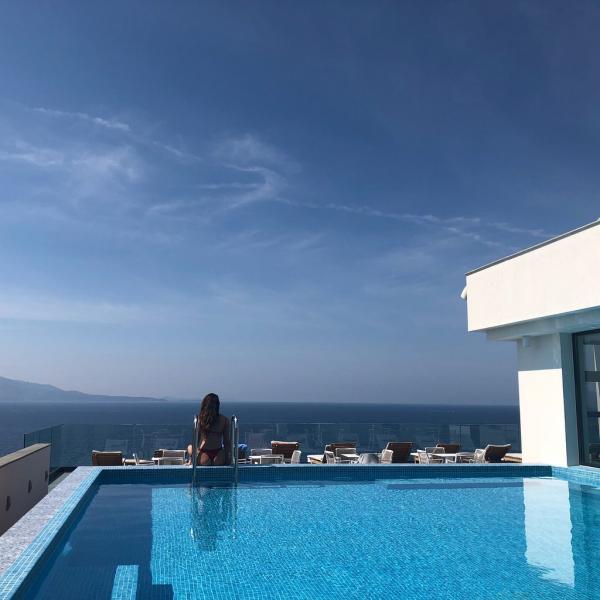 Glow Boutique Hotel & Suites - Sarandë