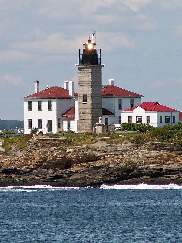 Beavertail Lighthouse - Conanicut Island - Jamestown