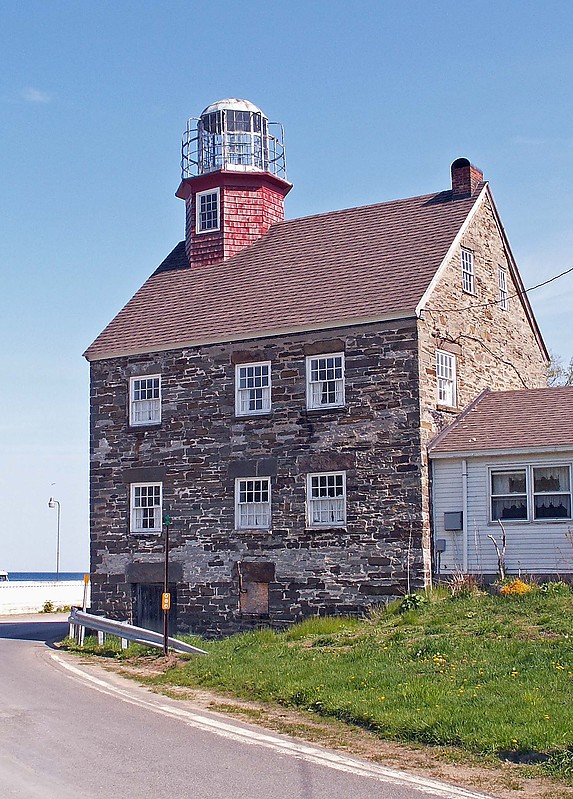 Port Ontario / Selkirk Lighthouse