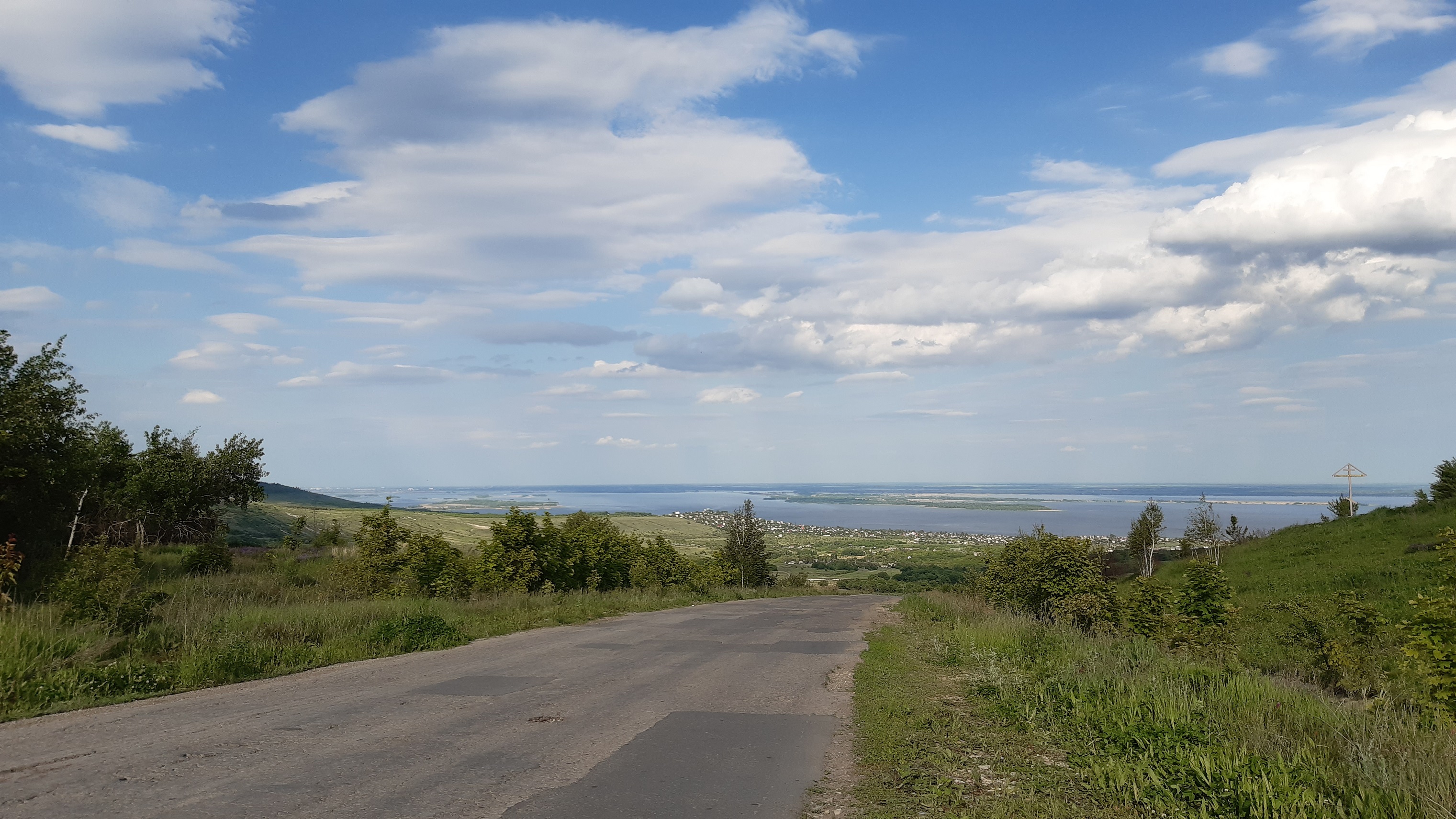 Дачи широкий буерак. Широкий Буерак храм.