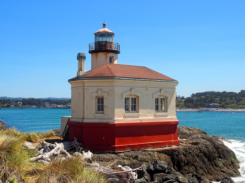 Coquille River Light - Bandon, Oregon