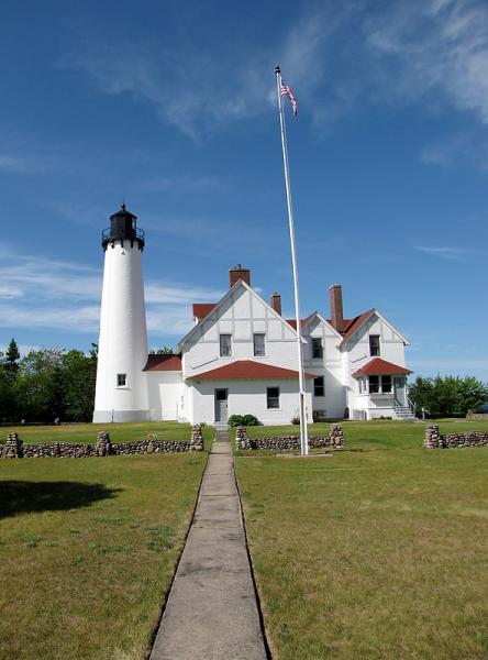 Point Iroquois Light