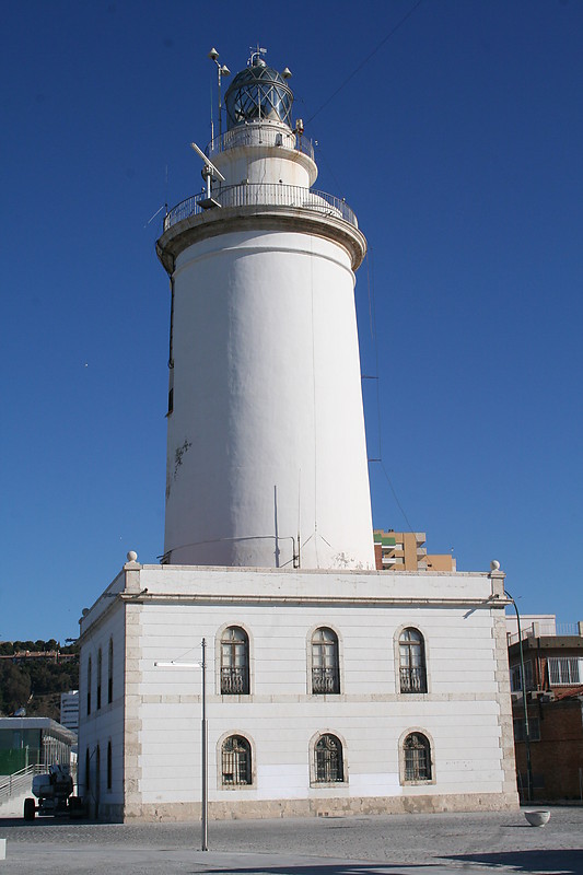 Puerto de Málaga lighthouse - Málaga