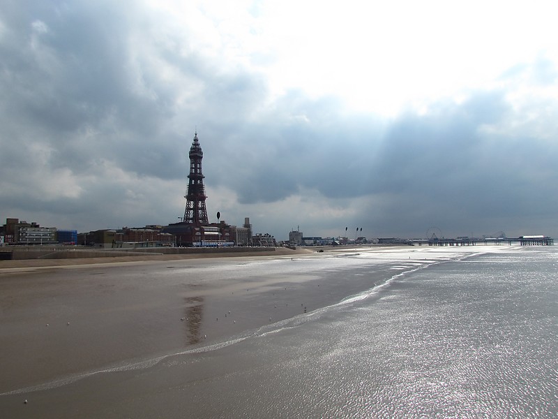 Blackpool Tower Light Blackpool amusement ride, panoramic view