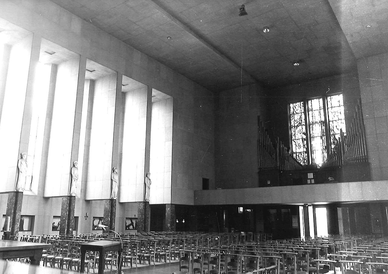 Christ the king church sint niklaas