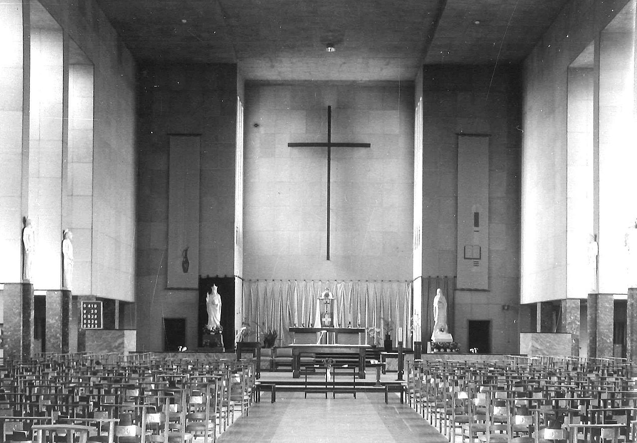Christ the king church sint niklaas
