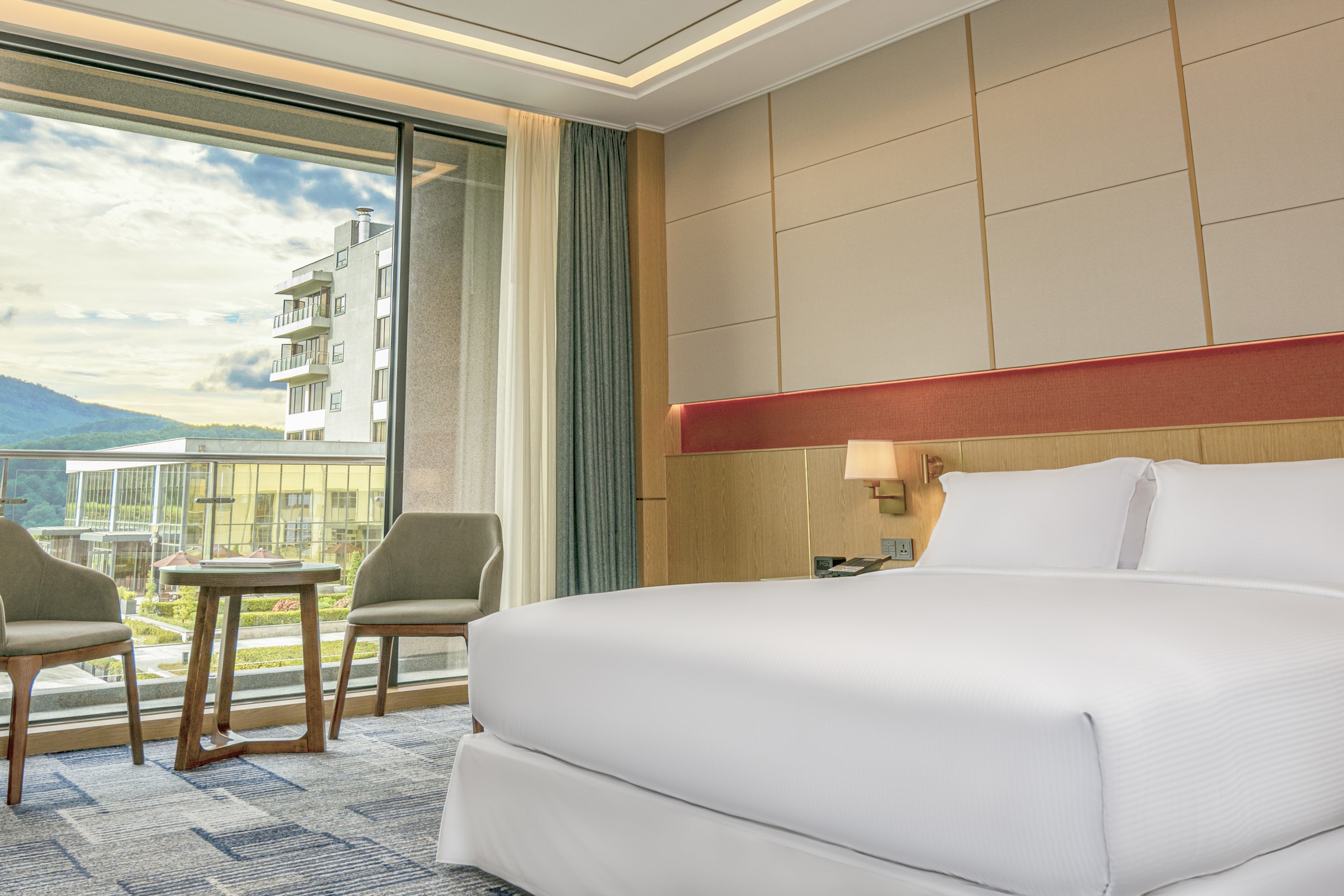 Hilton Clark Sun Valley Resort - 92 Full