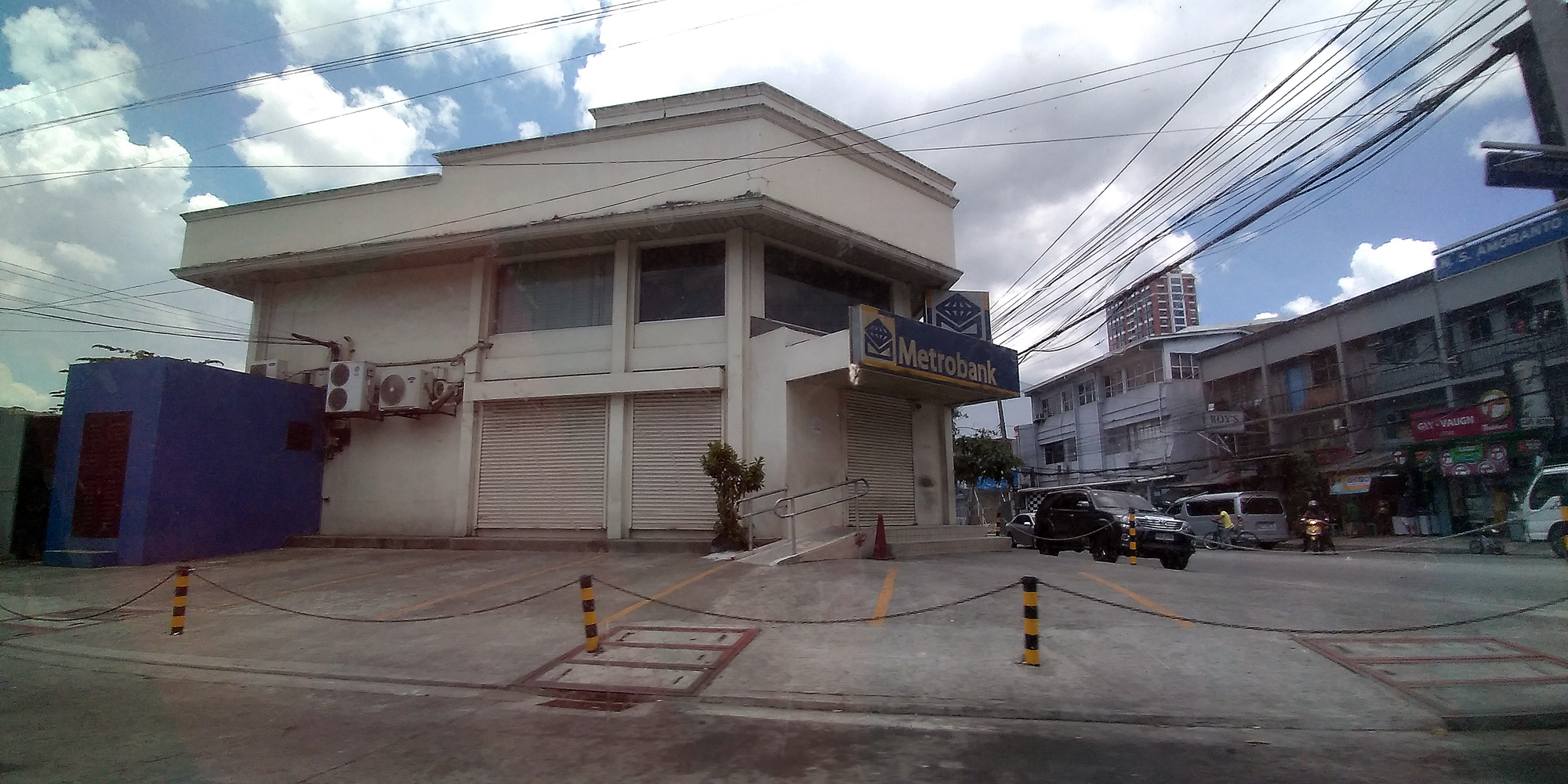 Metrobank - Retiro - Cordillera - Quezon City